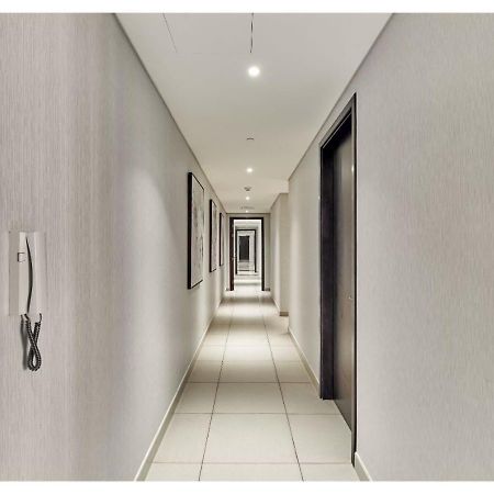 Апартаменти Bnbme - Boulevard Heights Дубай Екстер'єр фото