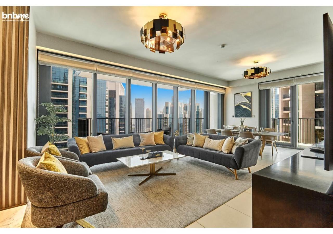 Апартаменти Bnbme - Boulevard Heights Дубай Екстер'єр фото